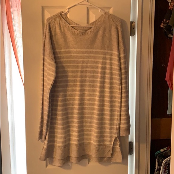 Old Navy Tops - Tunic, sweater